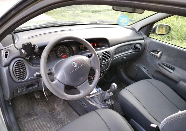 Renault Megane cena 3790 przebieg: 230000, rok produkcji 2002 z Rzeszów małe 301